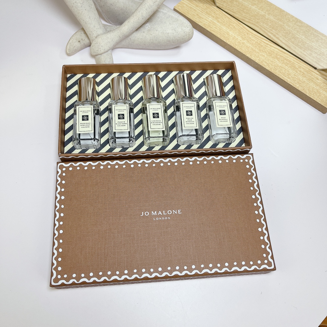 Jo Malone perfume